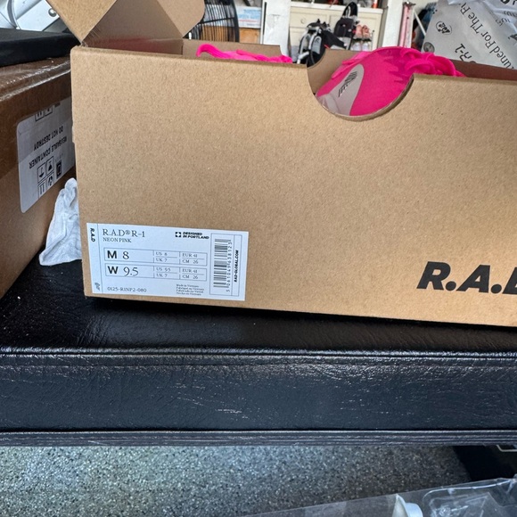 RAD Global R-1 Shoe in Euphoric Pink - Picture 4 of 4